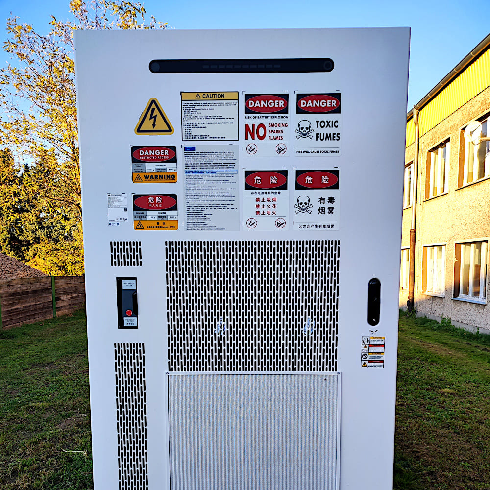 Gewerbespeicher im Außenbereich errichtet von EMIS